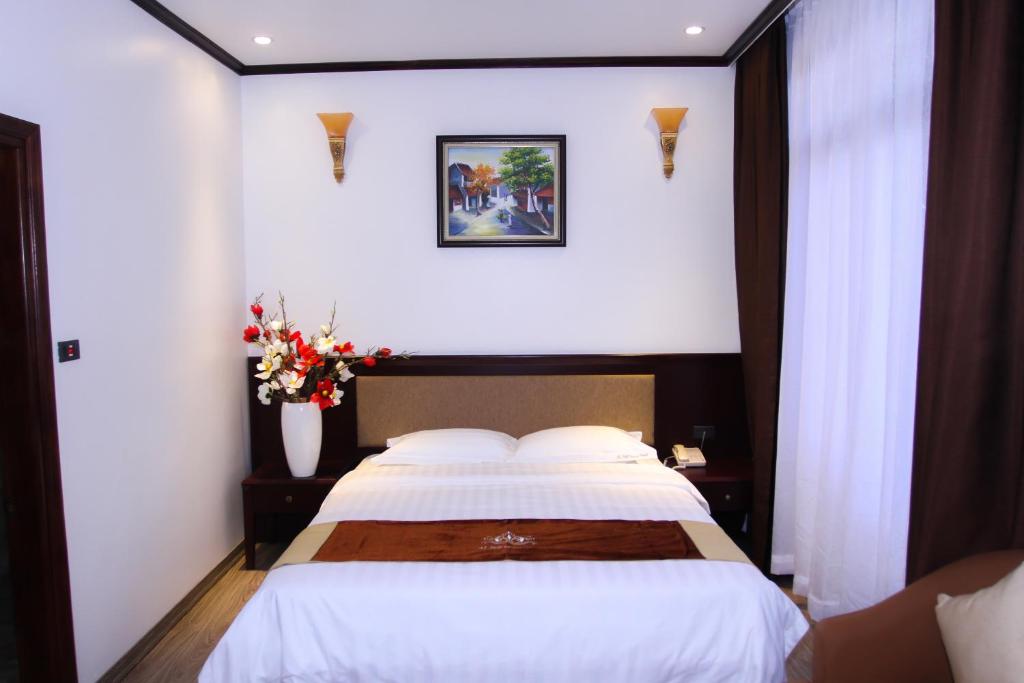 Двухместный (Улучшенный двухместный номер с 1 кроватью), A1 Hill Hanoi Hotel