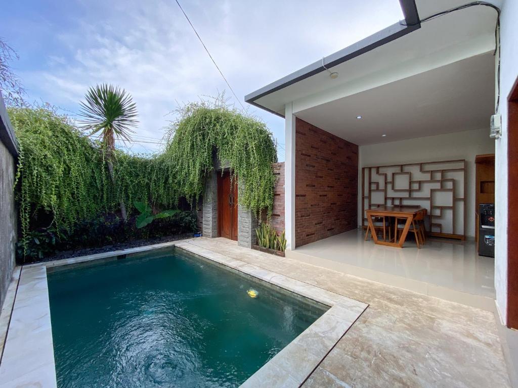 Dolphin Tour Private Villa Packet At Seririt photo 1
