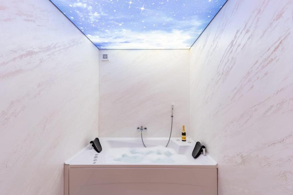 Wellness & Spa Red Paradise photo 1