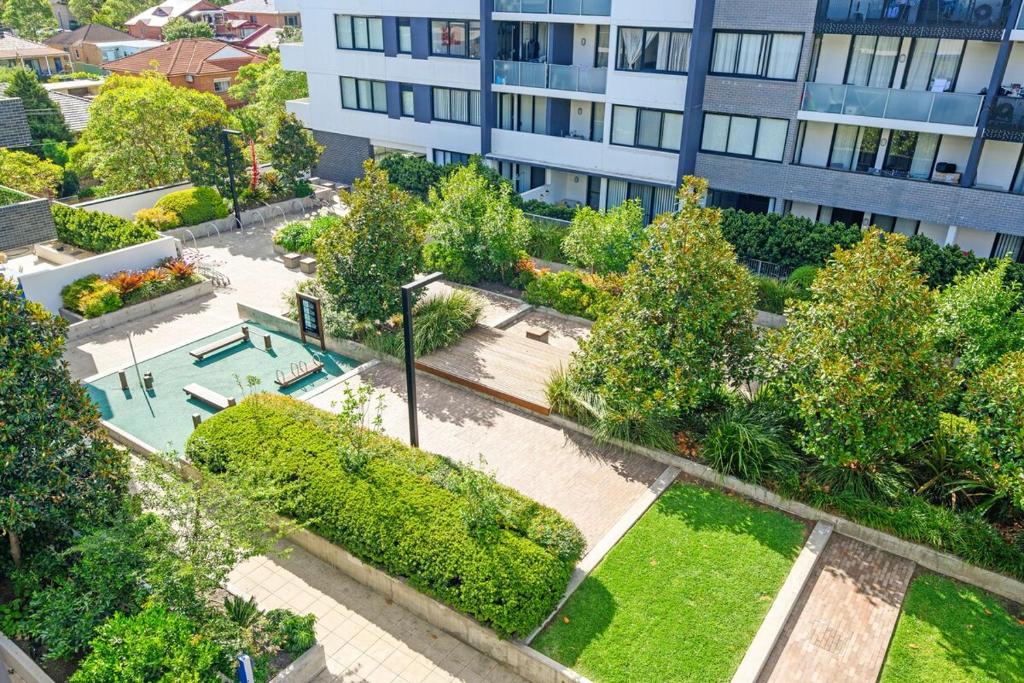 Campsie 2Br Apt Near Train Shops WiFi photo 1