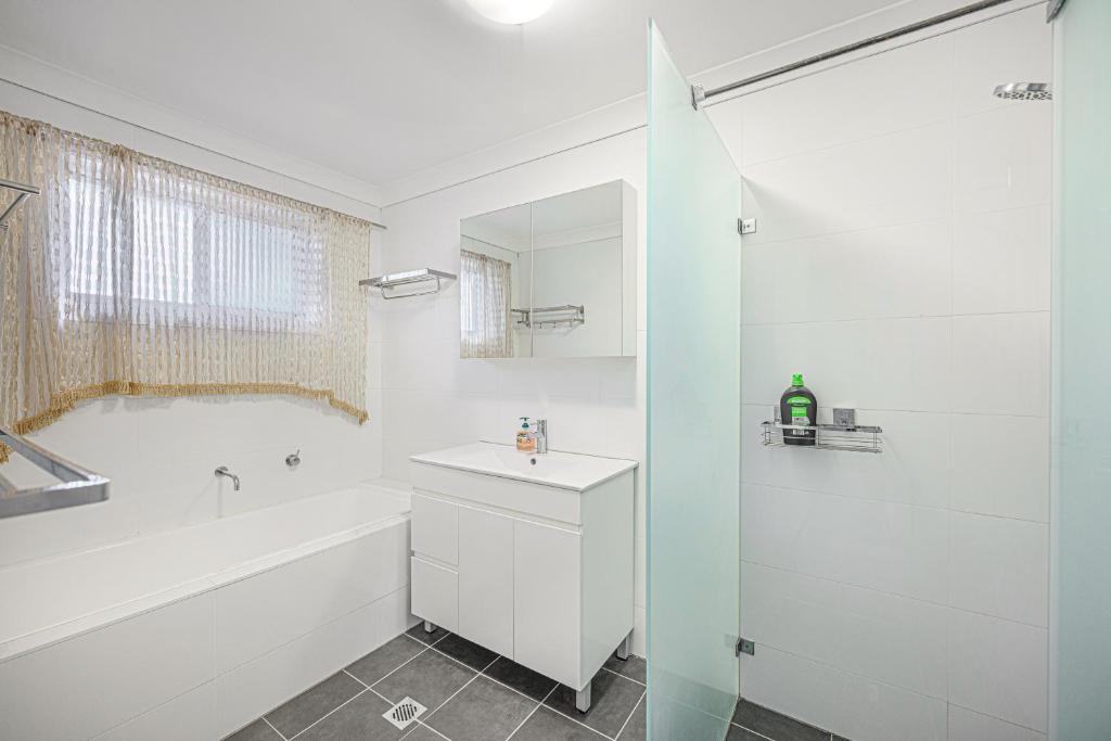 Comfort Stay in Bankstown Free Parking photo 4
