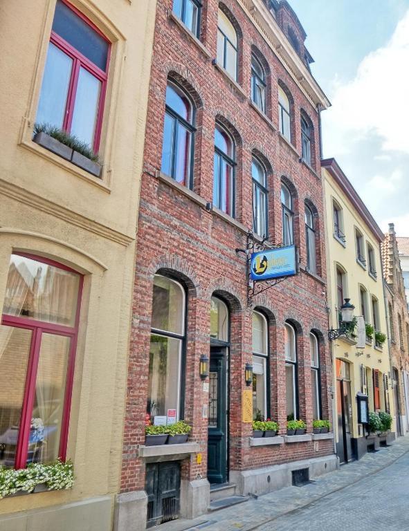 Hostel Lybeer Bruges photo 1