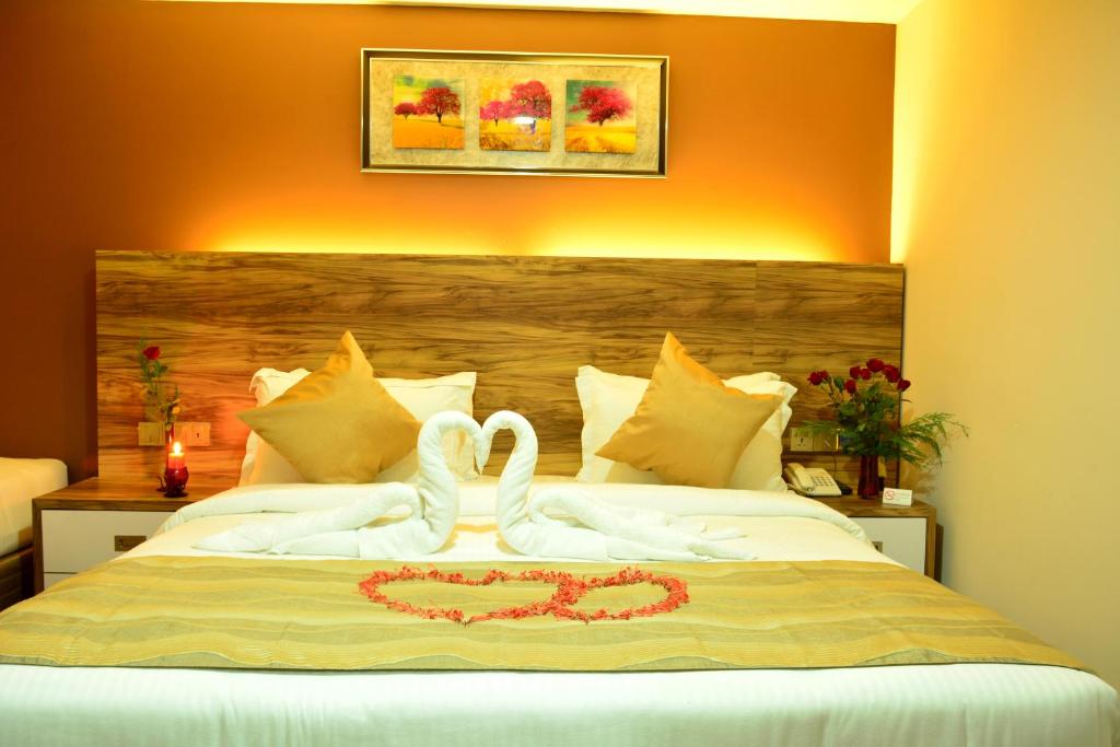 Двухместный (Deluxe Double or Twin Room - Deluxe Single Room - Non-Sea View), Pearl City Hotel