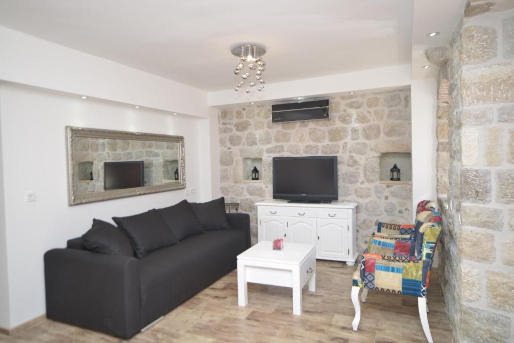 Apartments Risan photo 1