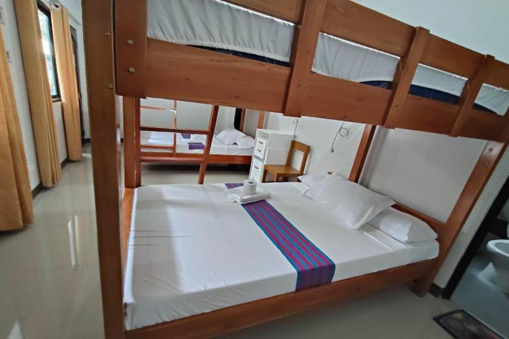 Benediktus Pilgerhaus Inn Vigan Room Type - Family Double Room