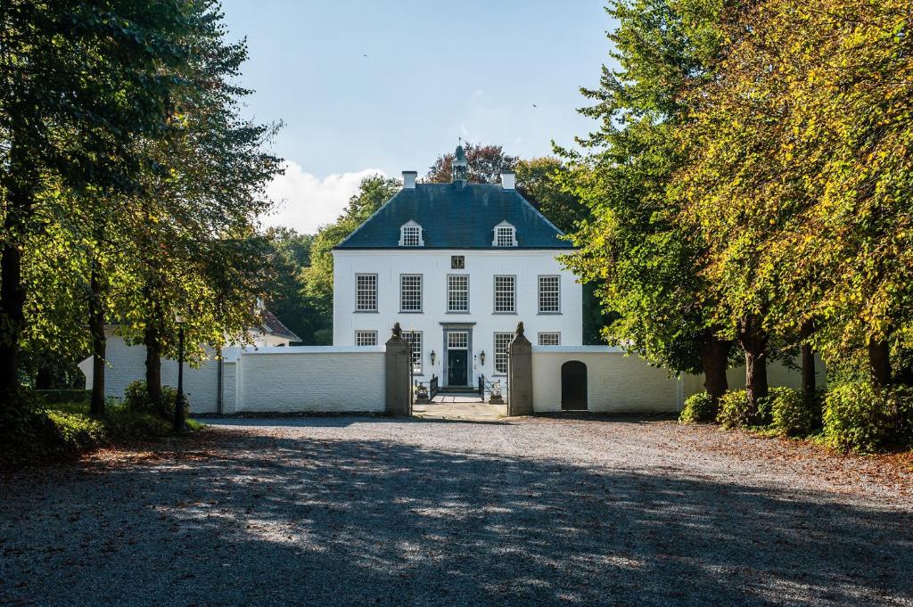 Het Witte Kasteel photo 1