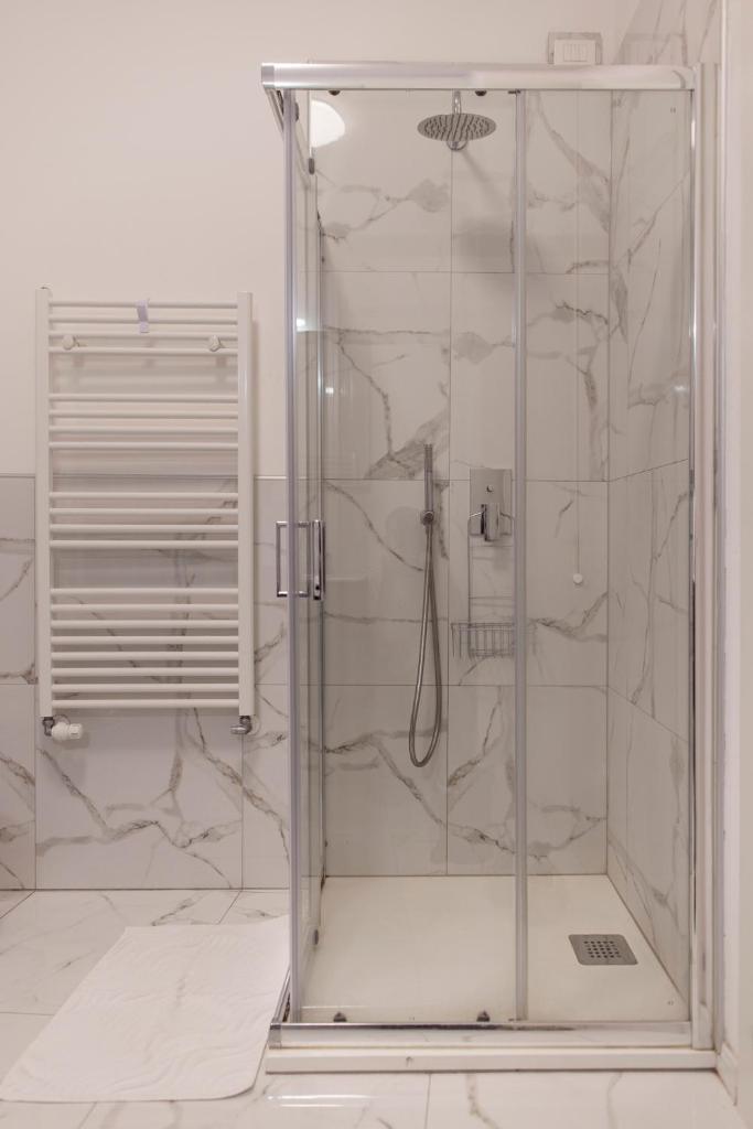 The Gallery Boutique Rooms - Tap to explore photos