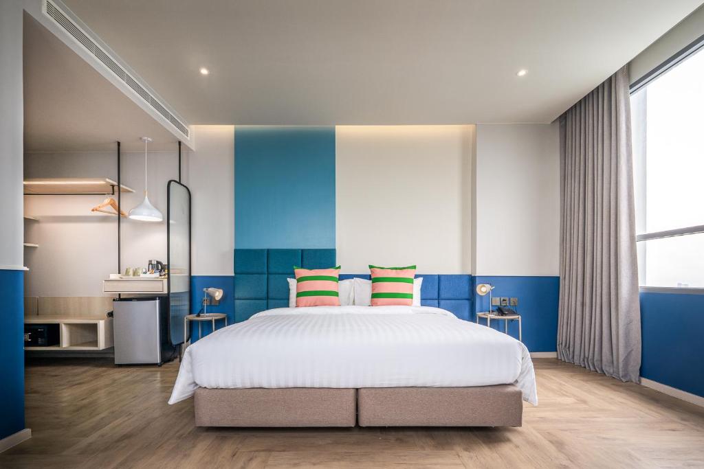 The Quarter Ramkhamhaeng by UHG Room Type - Superior King Room