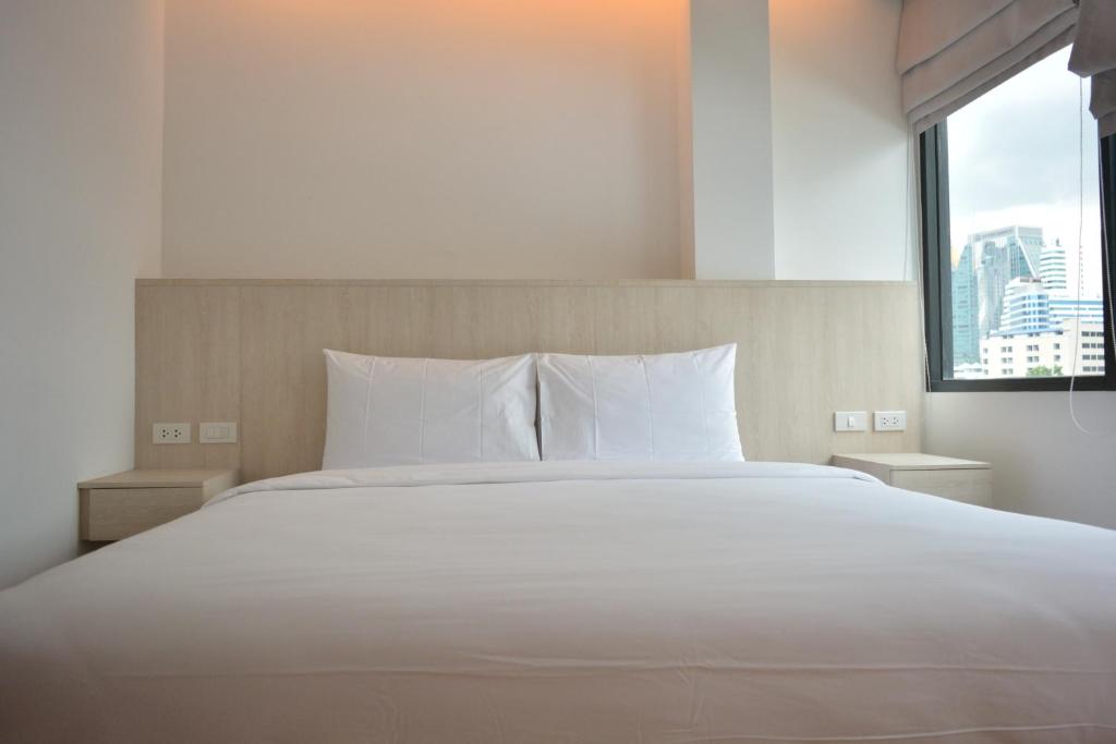 Двухместный (Бюджетный двухместный номер с 1 кроватью), Rezt Bangkok