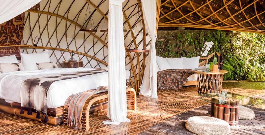 Bambu Indah Resort - Tap to explore photos