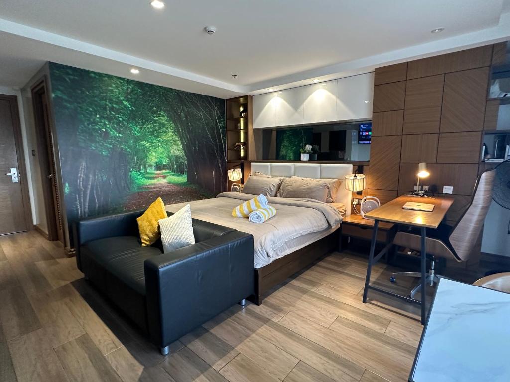 Centrally located Premium Studio - Tap to explore photos