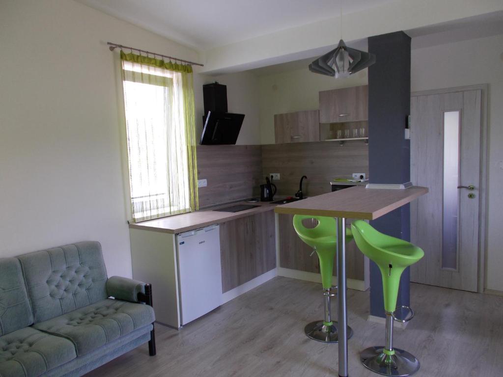 Apartmány Vihorlat I photo 2