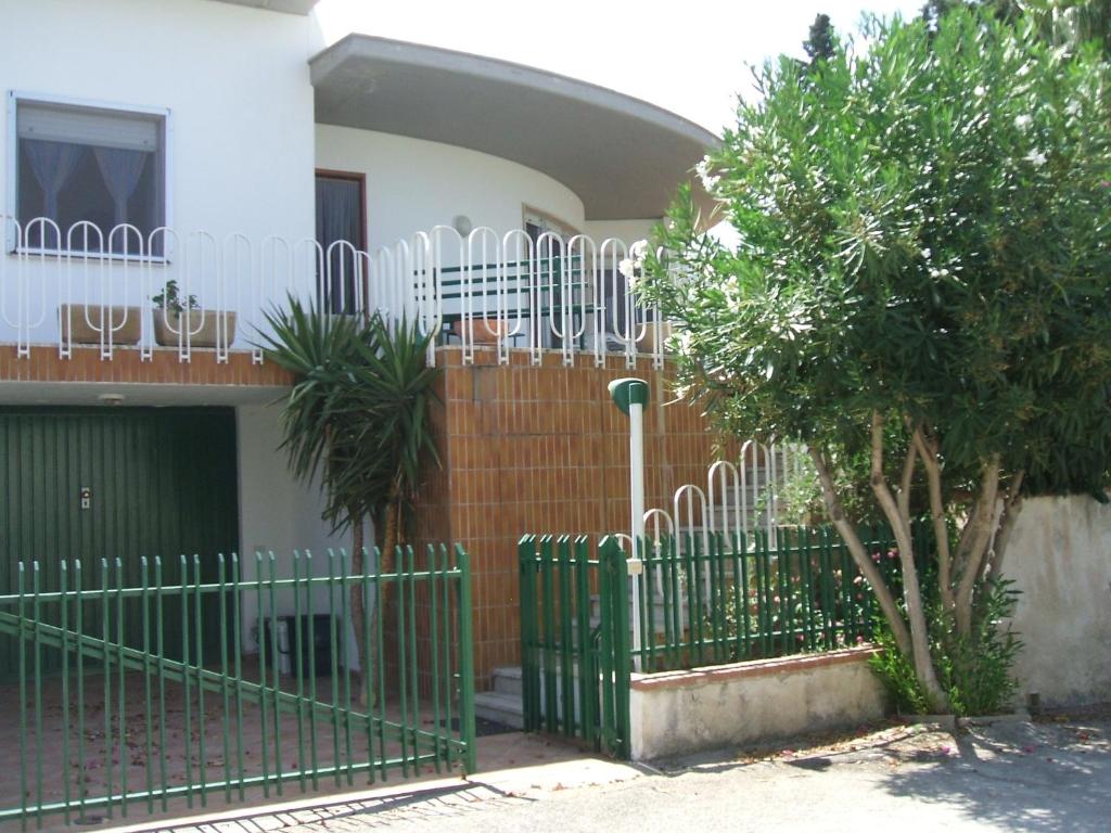 Villa Aliotis photo 2