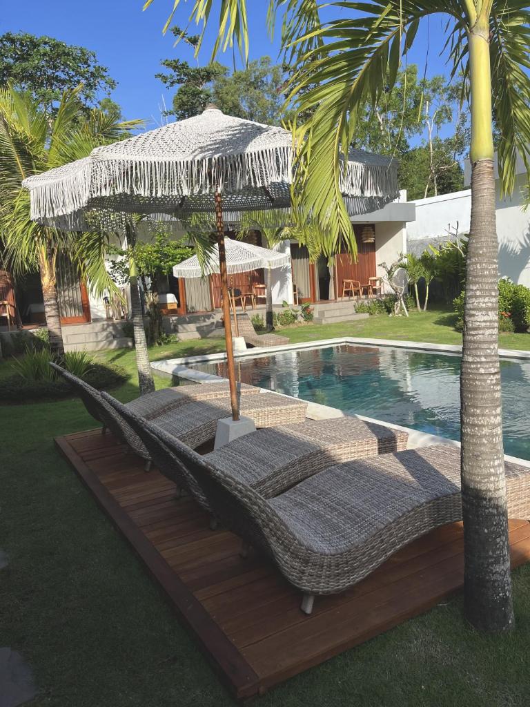 Tropical Almond Villa photo 1