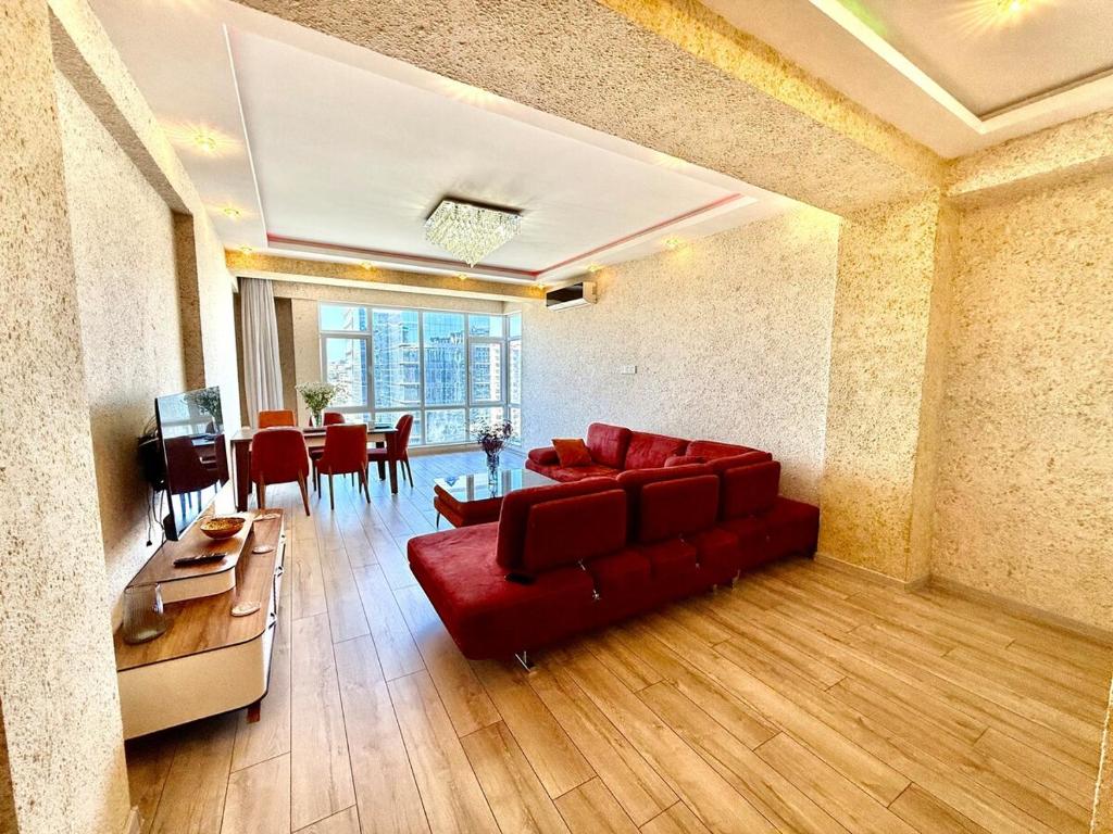 Secrets Center Family Apartment