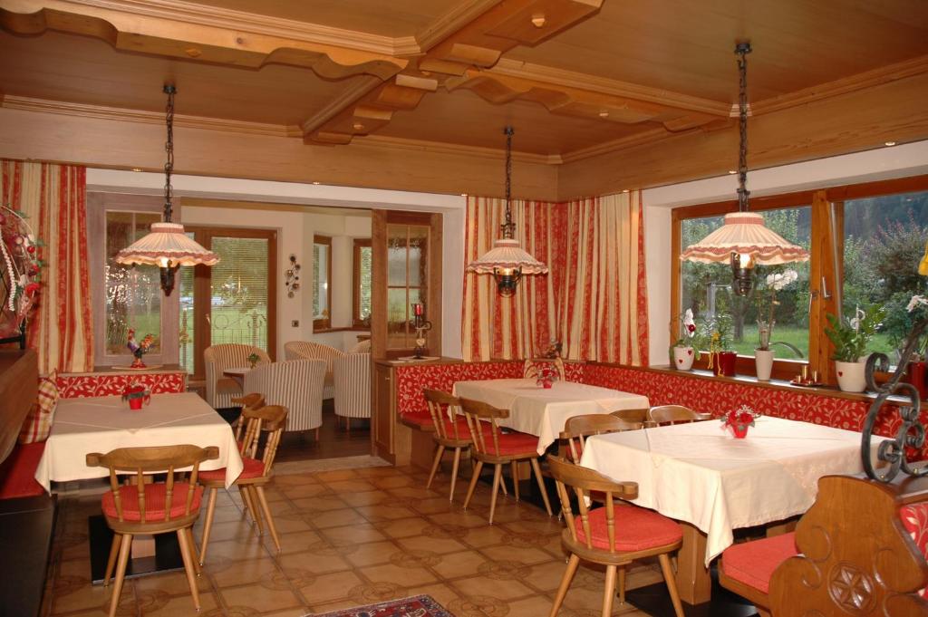 Апартаменты (Апартаменты с 1 спальней и балконом), Hotel-Garni Almhof