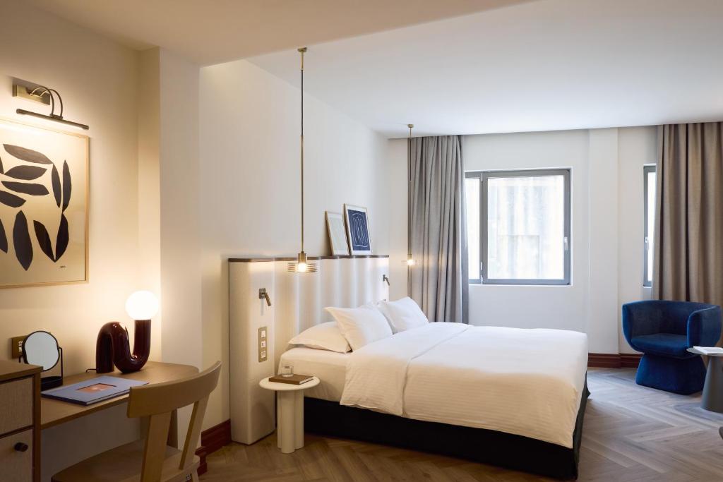 A for Athens Room Type - Standard Double or Twin Room