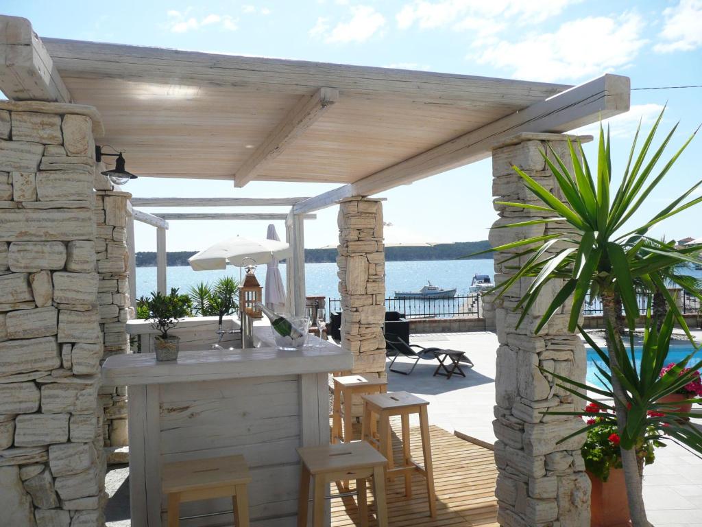 Guest House Villa Papalina photo 3