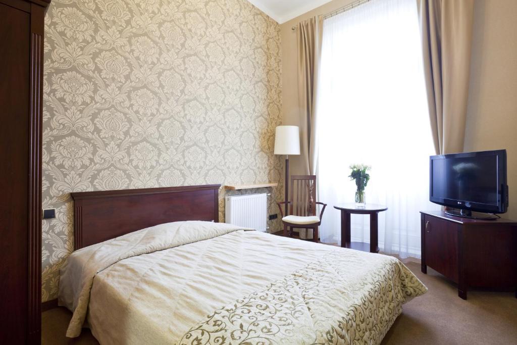 Одноместный (Одноместный номер Делюкс), Hotel Royal