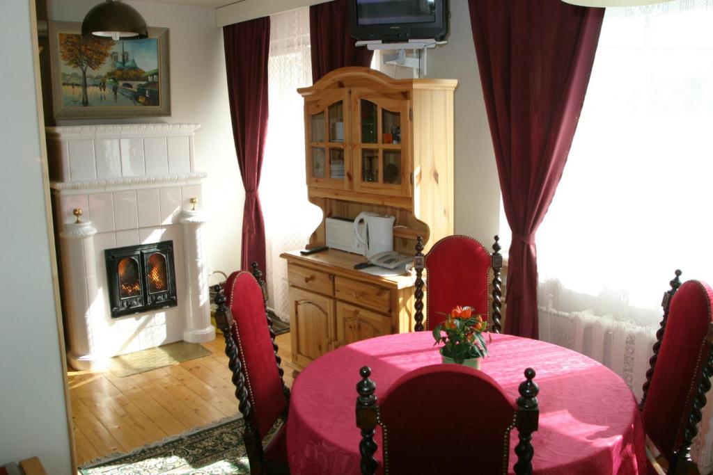 Апартаменты (Апартаменты-студио с мини-кухней), White Villa