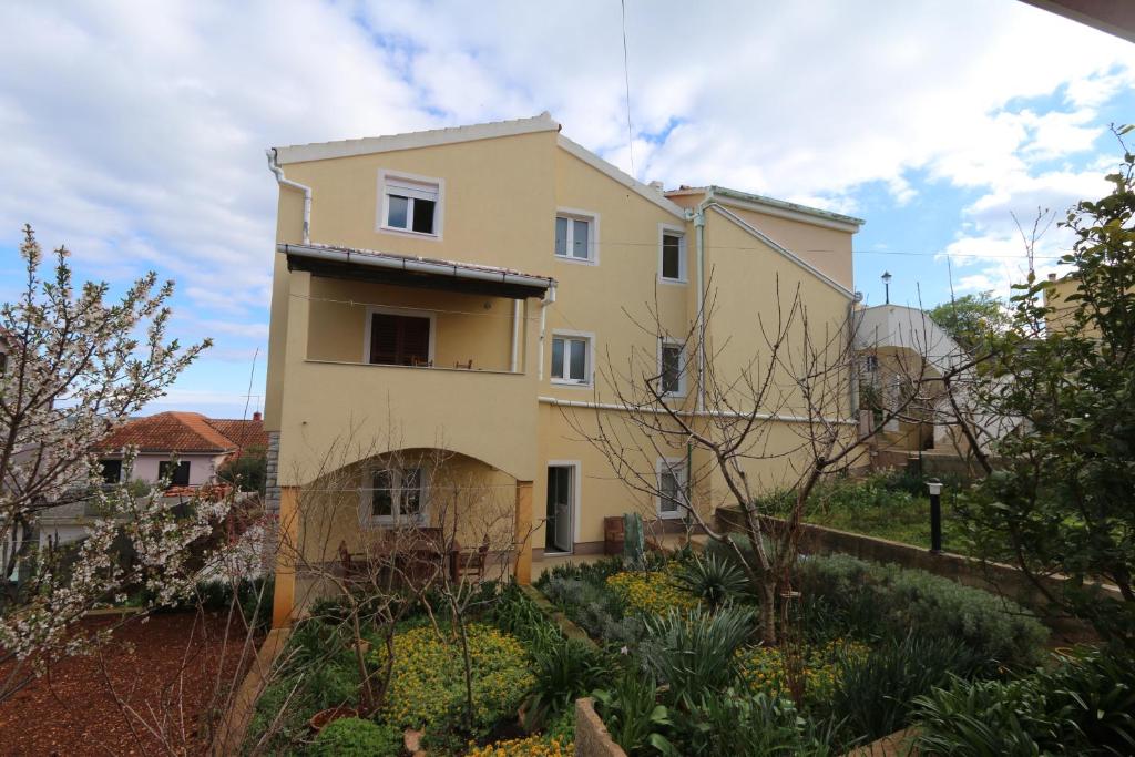 Apartment Marija photo 4