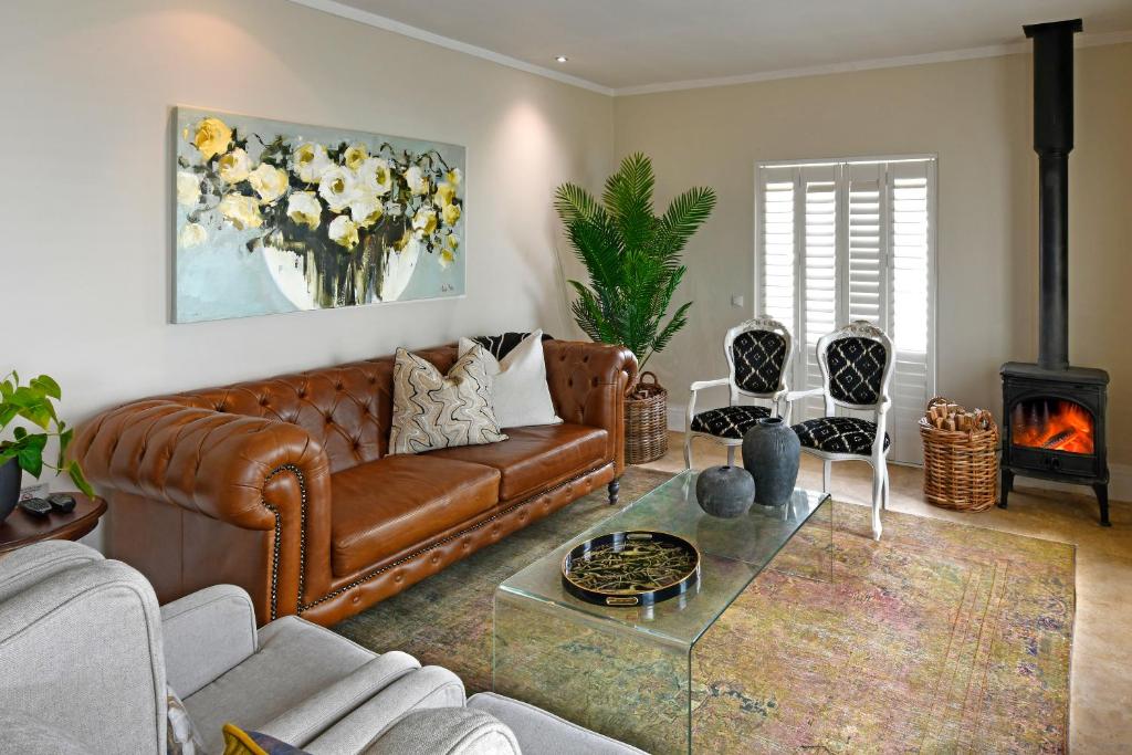 Le Petit Bijou Boutique Aparthotel - Tap to explore photos