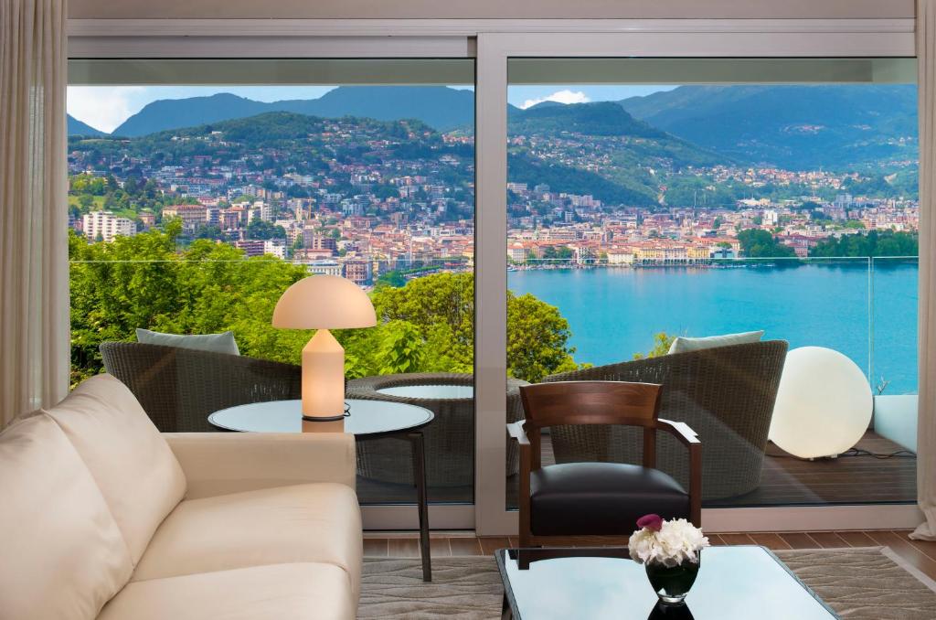 Сьюит (Полулюкс с балконом и видом на озеро), The View Lugano