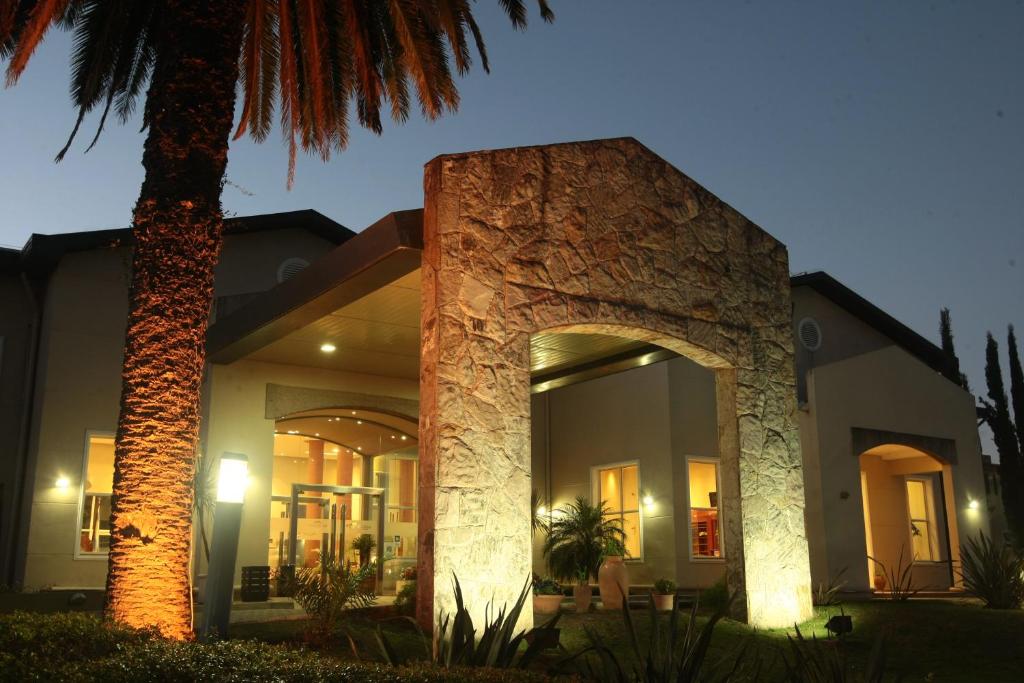 Howard Johnson Rio Ceballos Hotel y Casino photo 3