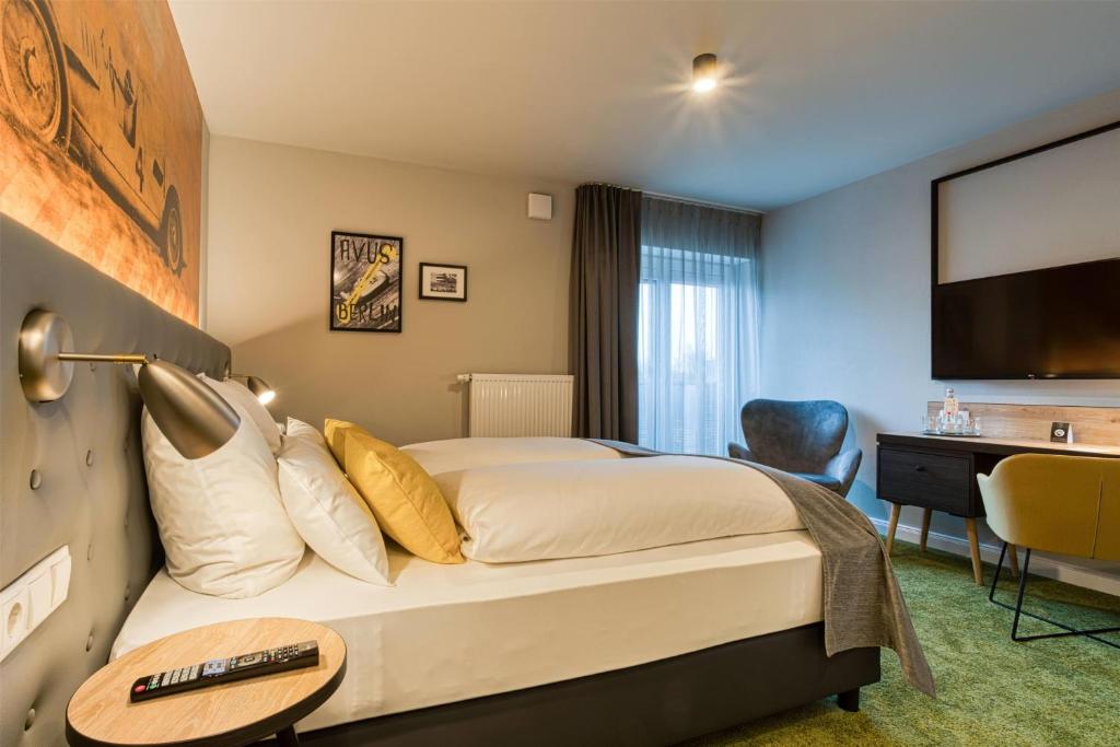 AVA Boutique Hotel - Tap to explore photos
