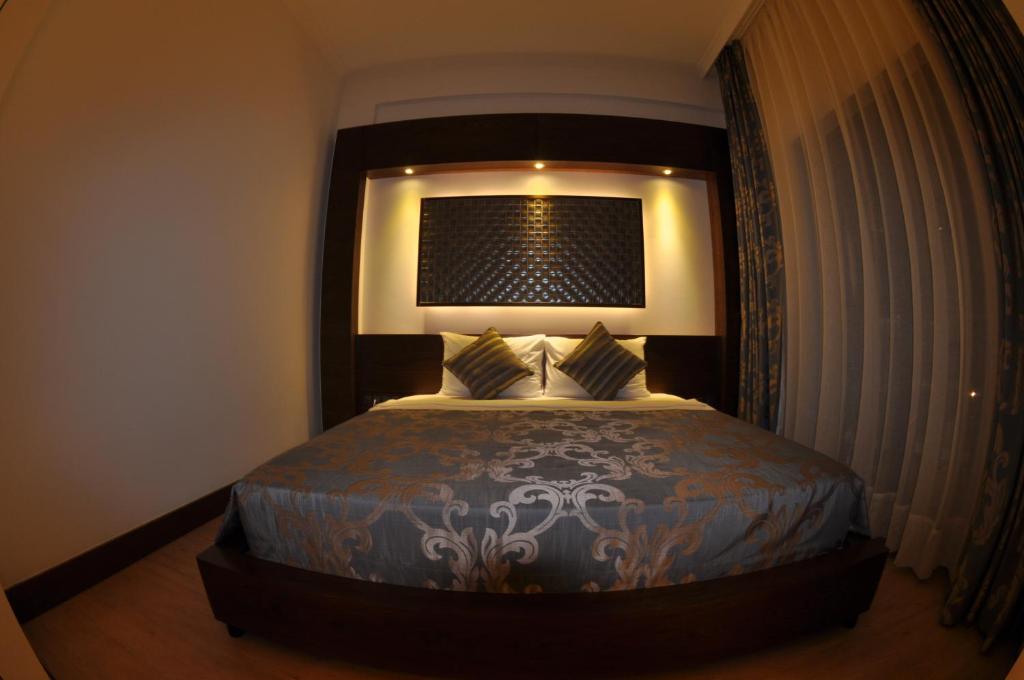 Small Beach Hotel photo 3