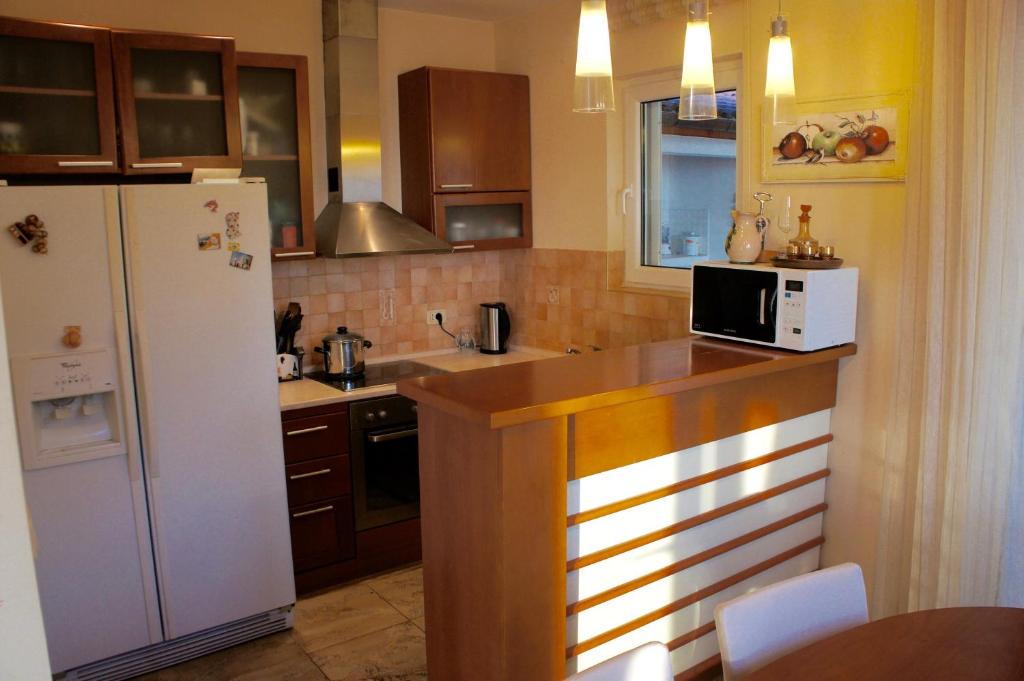 Cezar Holiday Home photo 4