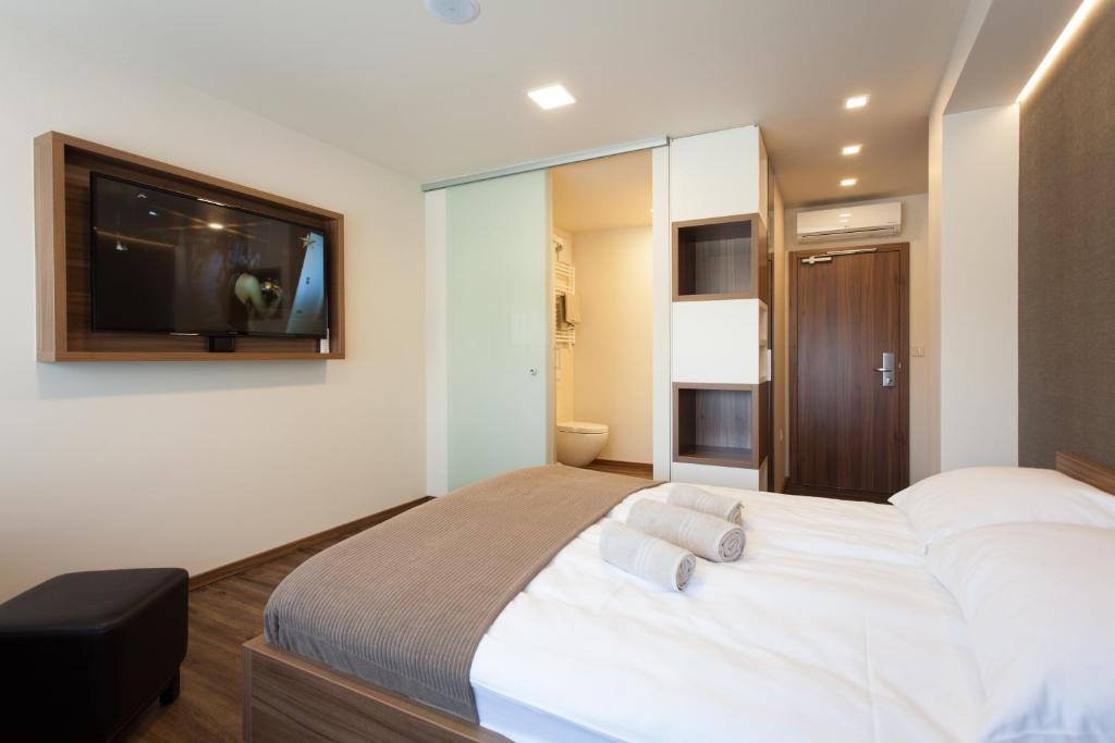 Hotel Pomaranča photo 3