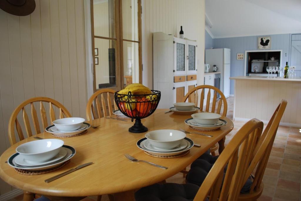 Twisted Gum Vineyard Cottage photo 3