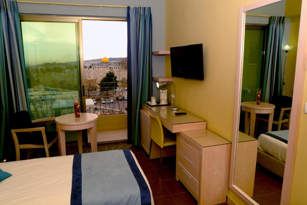 Holy Land Hotel photo 2