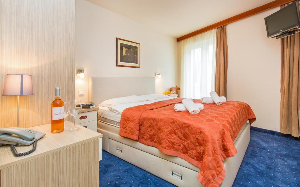 Двухместный (Двухместный номер с 1 кроватью и балконом), Hotel Dubrovnik