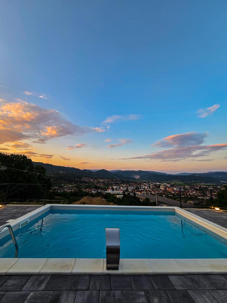 Nale Luxury Chalet photo 3