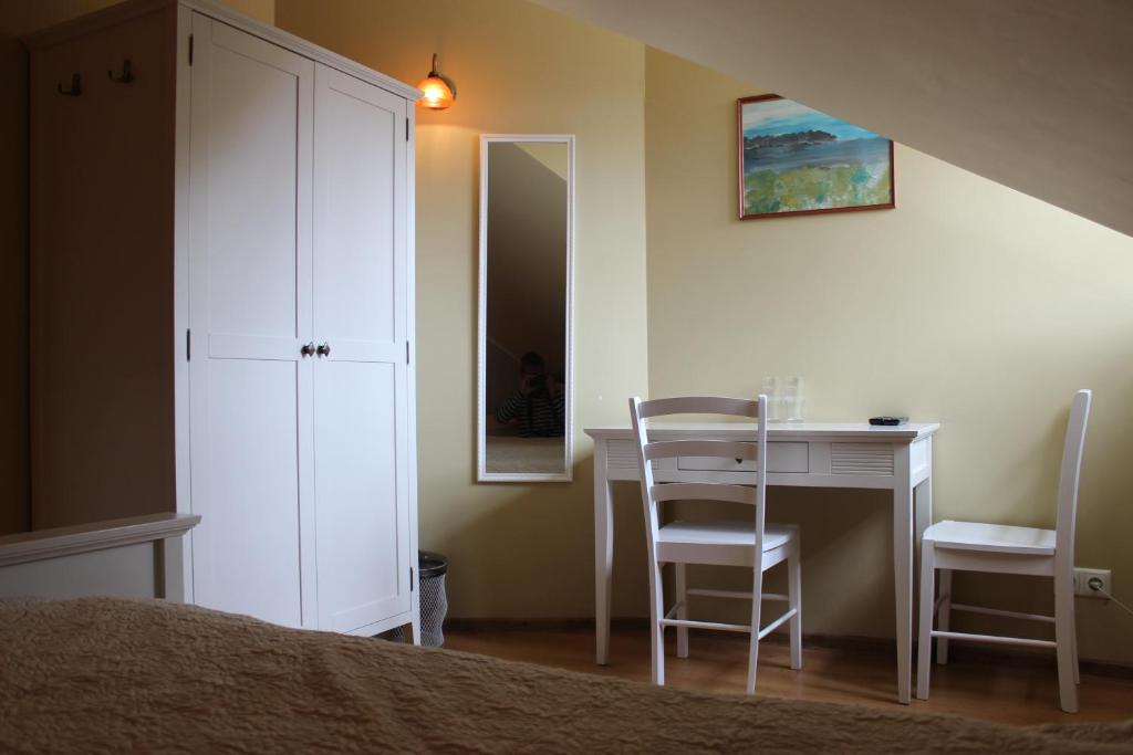Двухместный (Двухместный номер с 2 отдельными кроватями), Guesthouse Mõisa Ait