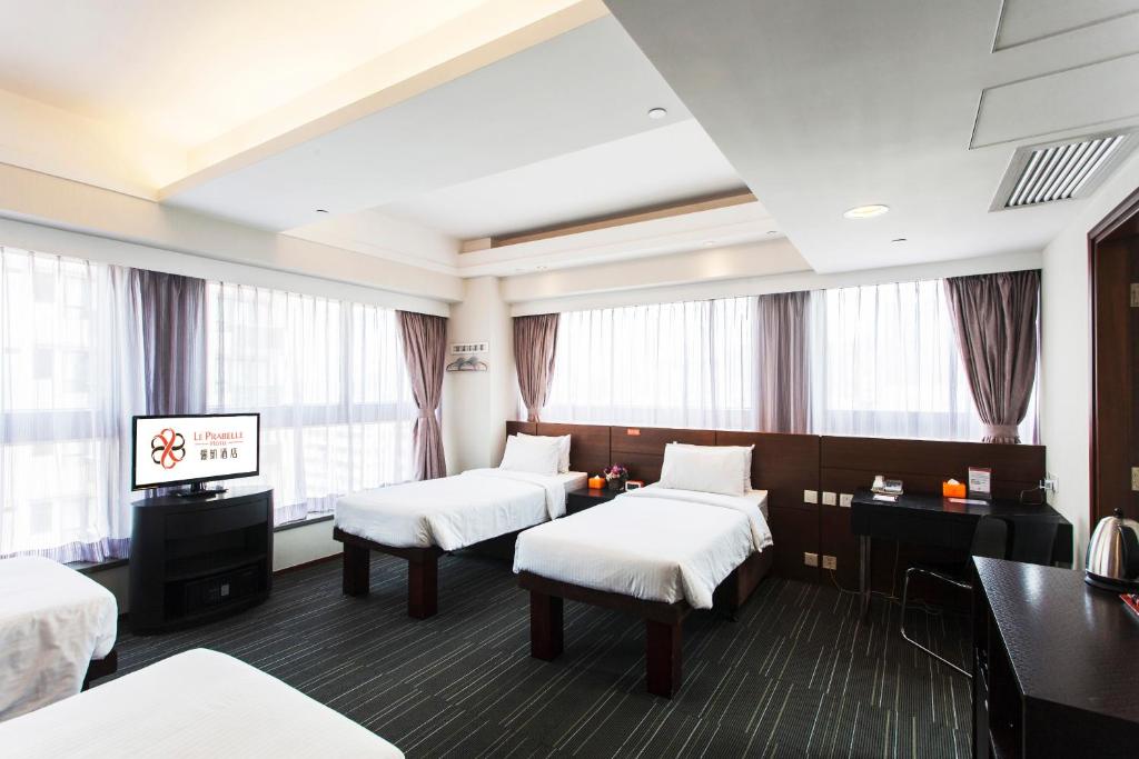 Четырехместный (Четырехместный люкс), Le Prabelle Hotel