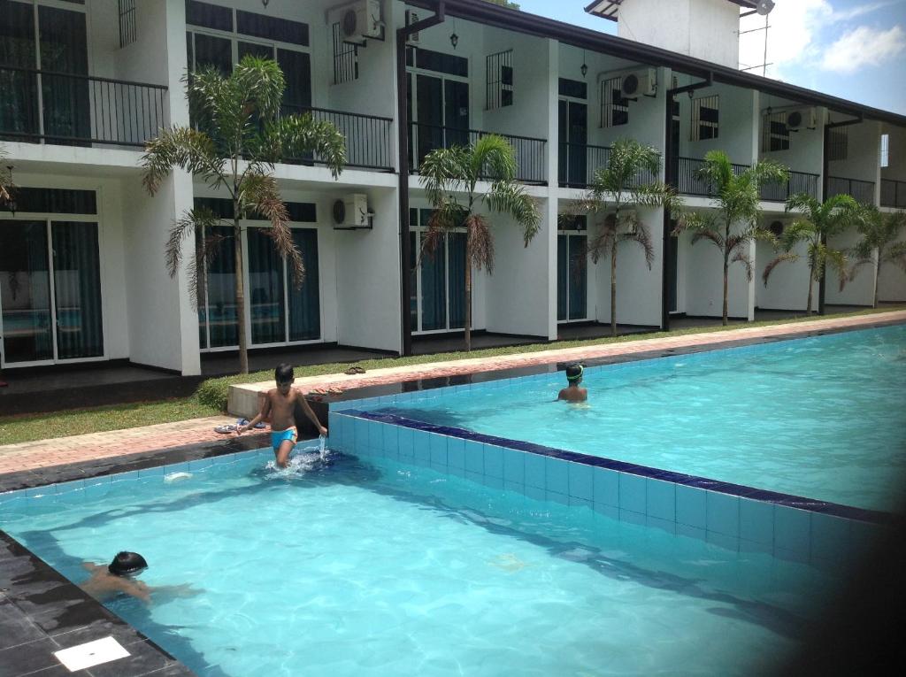 Samwill Holiday Resort photo 1