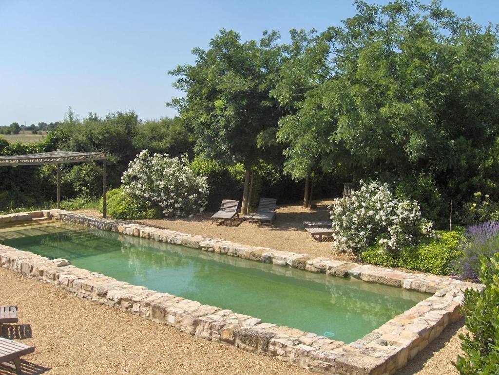 Maison d'Hôtes Mas de Barbut photo 2