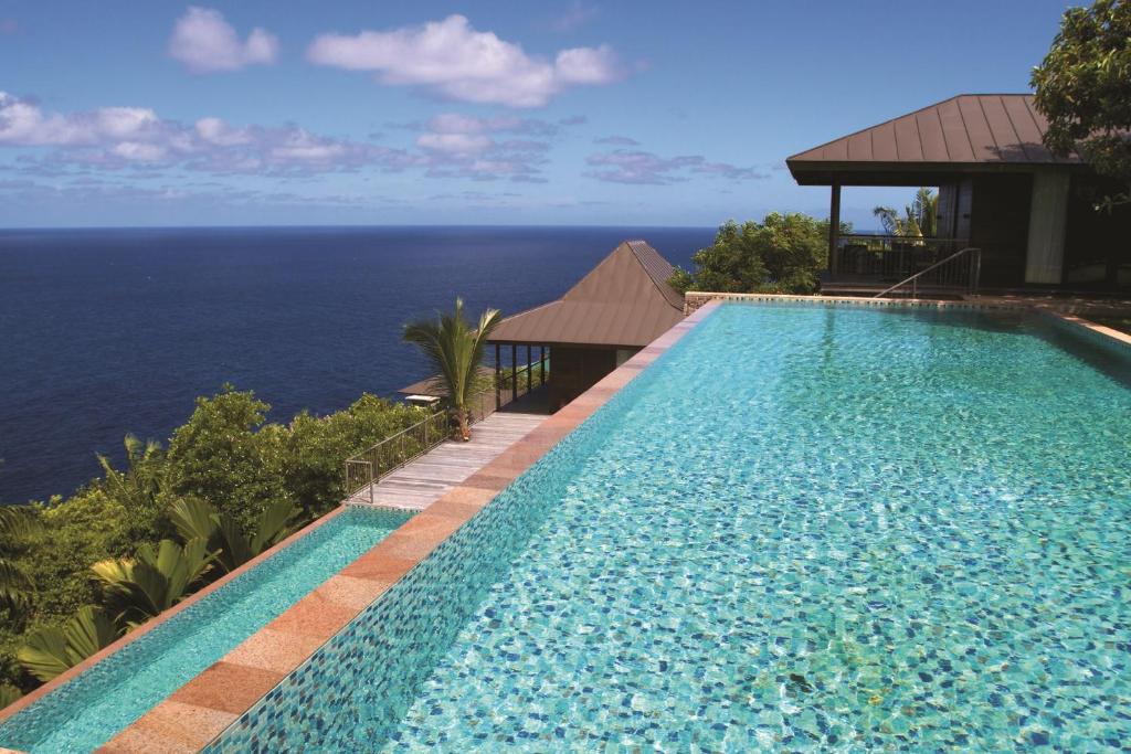 Вилла (Вилла Residence с 5 спальнями с 1 кроватью размера «king-size» в каждой), Four Seasons Resort Seychelles