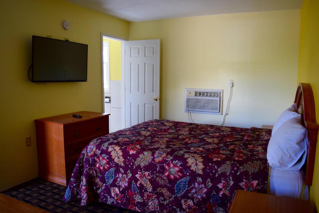 Snelling Motor Inn photo 3