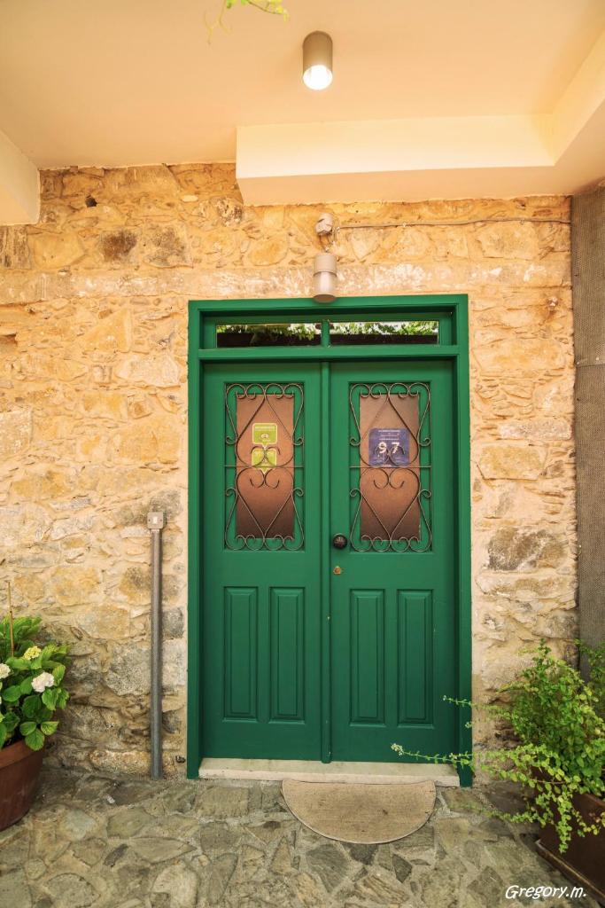 Anastou's Traditional House photo 4