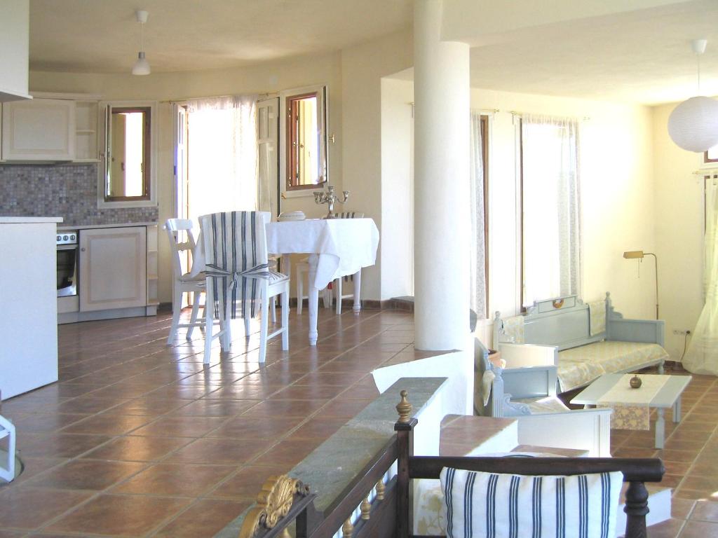 Villa Rotunda in Alonissos Old Town photo 3