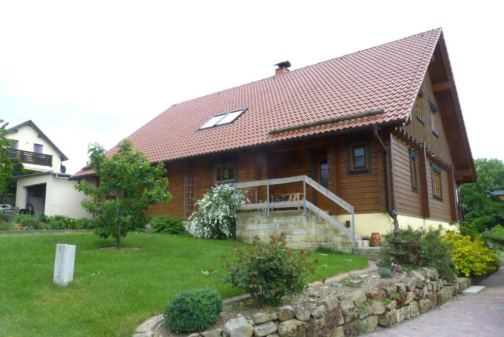 Holzhaus "Miri" photo 1
