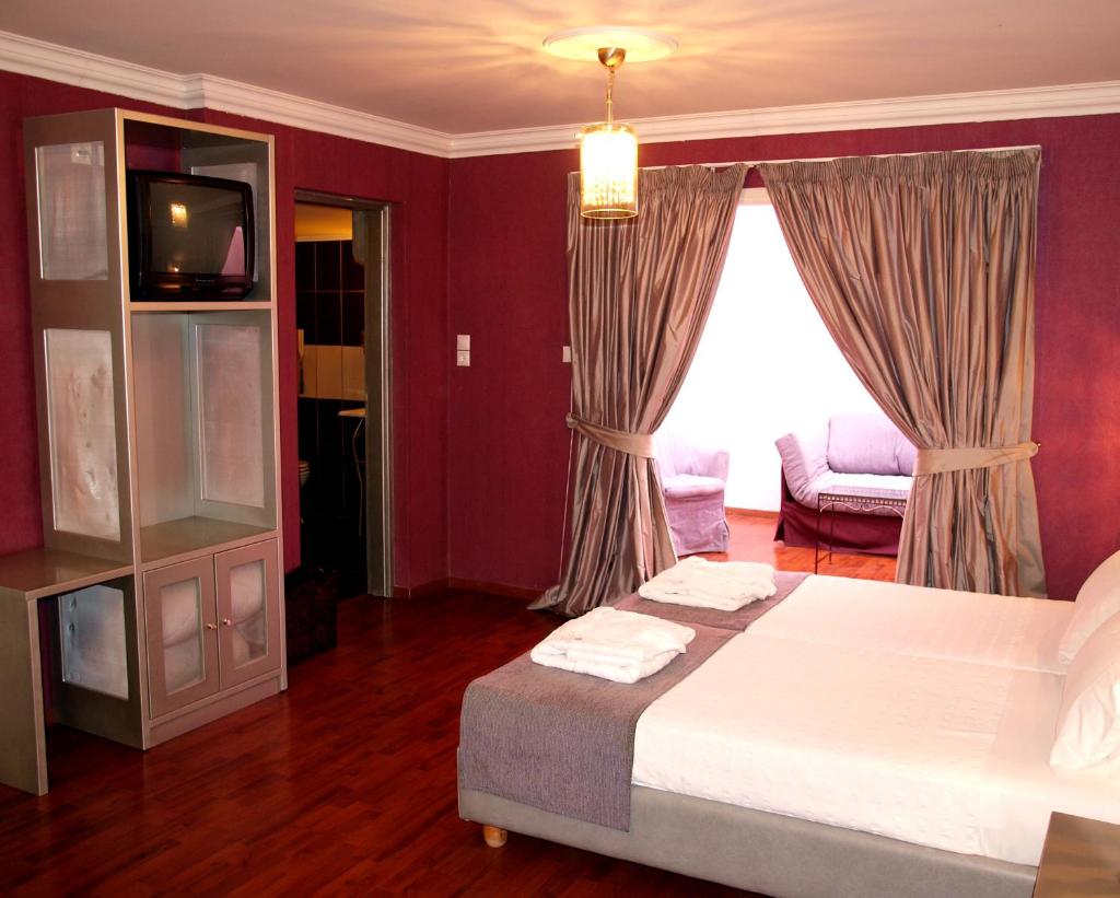 Сьюит (Люкс), Delphi Art Hotel