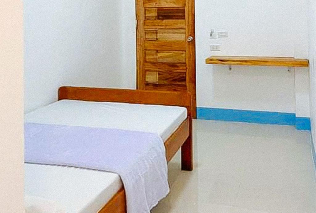 RedDoorz @ SCJS INN Buug Sibugay - Tap to explore photos