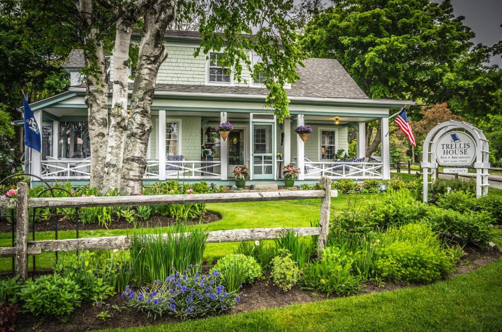 The Trellis House image