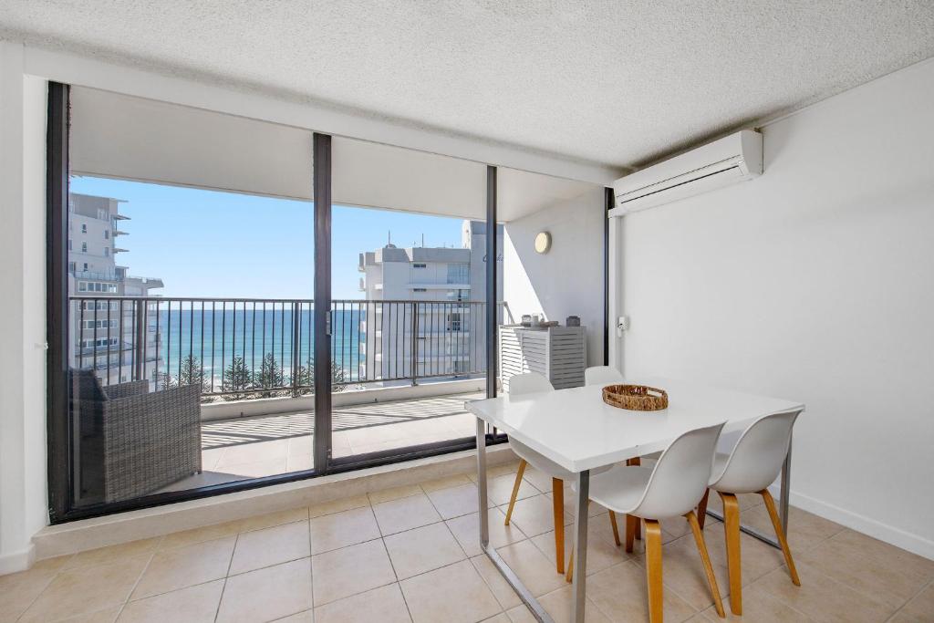 Horizons Holiday Apartments - Tap to explore photos