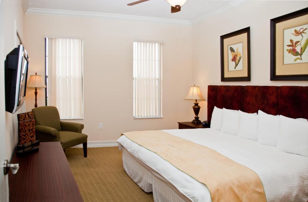 Emerald Greens Hotel Condo Resort image